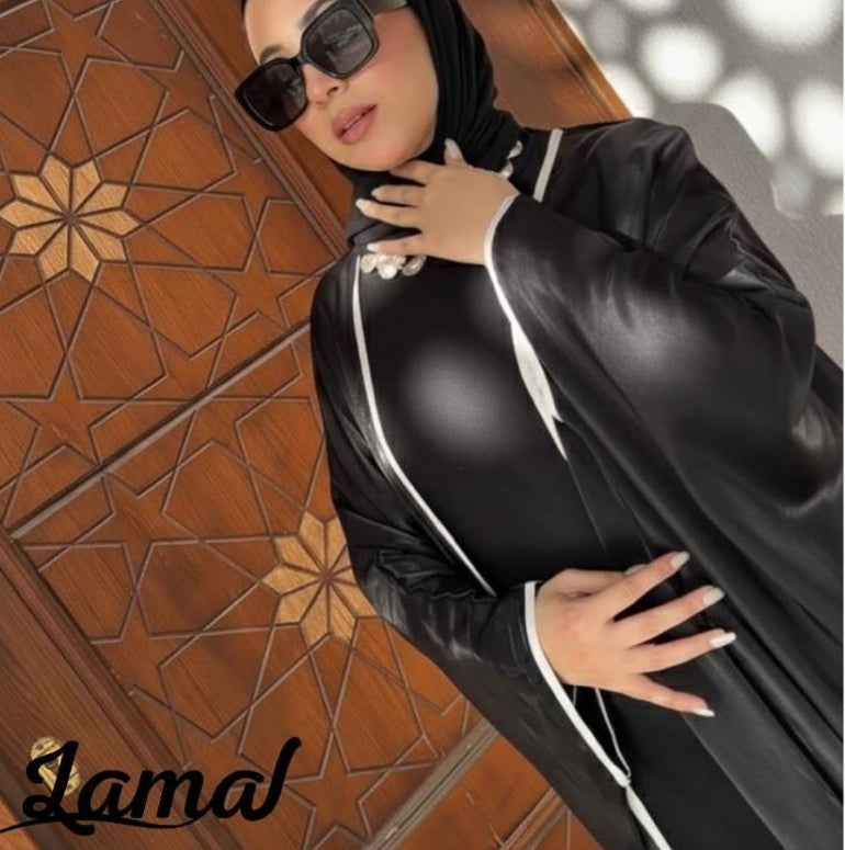 Black Shimmer Bisht